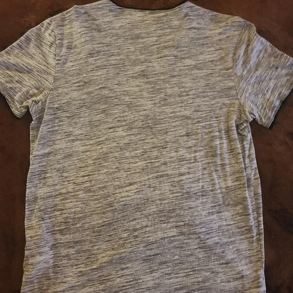 INC International Concepts V-Neck Shirt | Silver | Large - Picture 6 of 9
